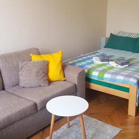 Apartmani V&F Vrnjačka Banja Eksteriør bilde
