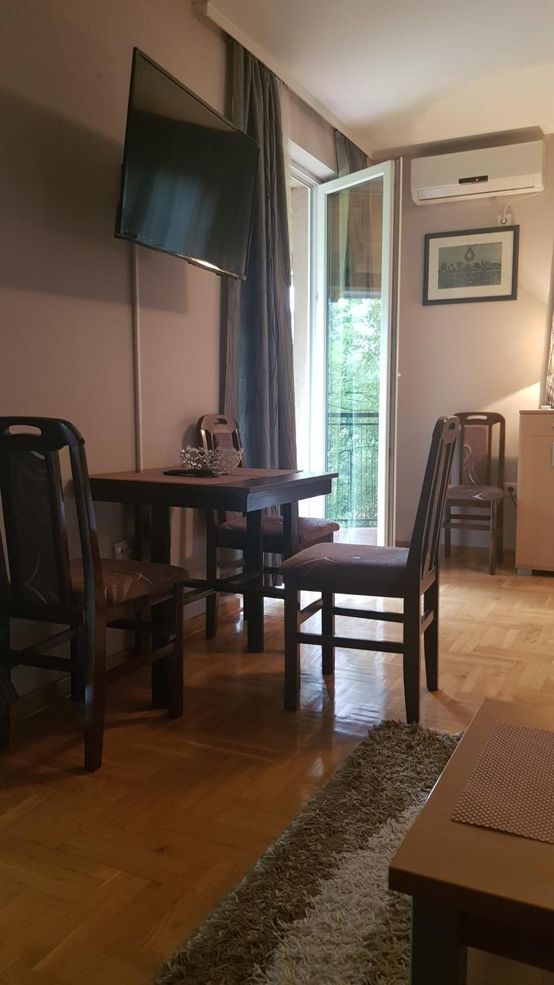 Apartmani V&F Vrnjačka Banja Rom bilde