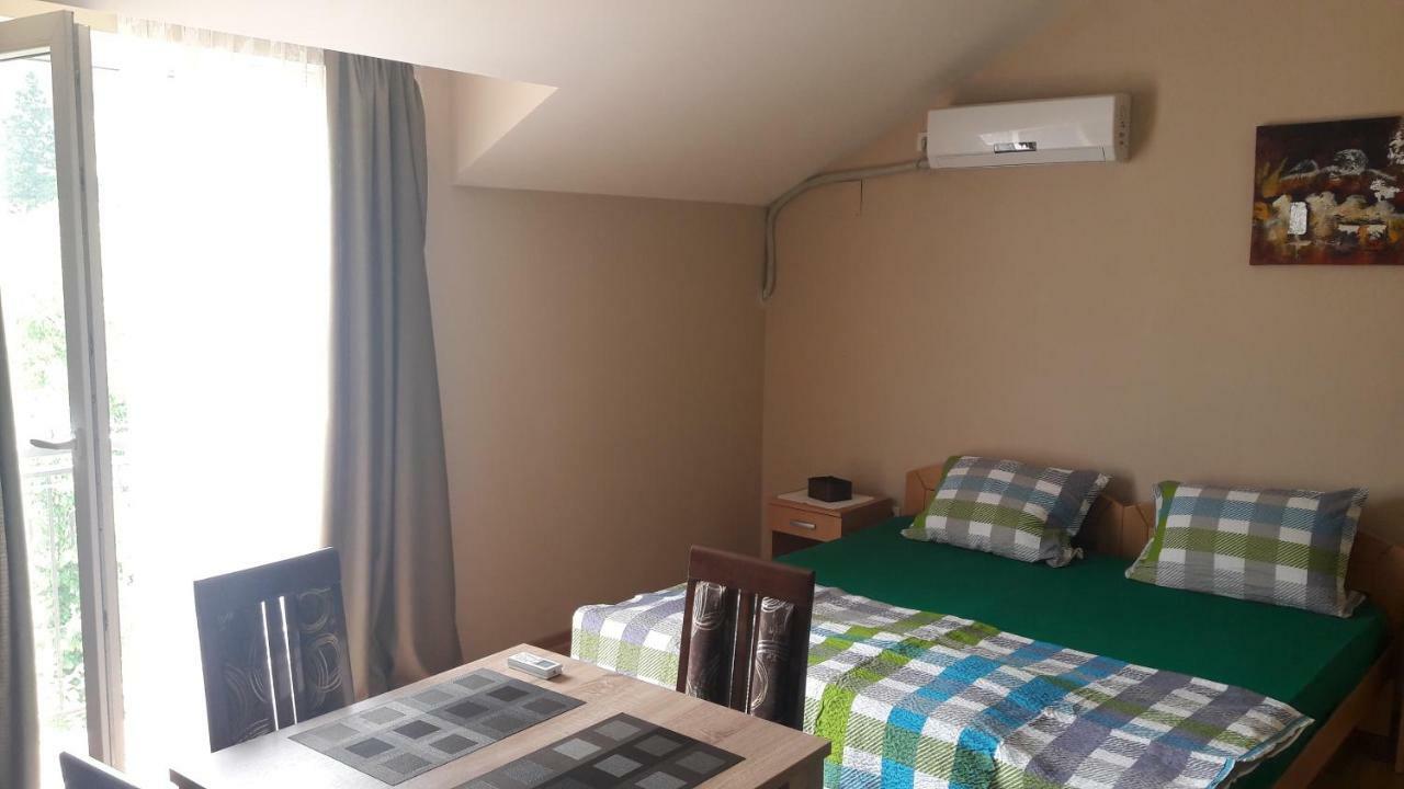 Apartmani V&F Vrnjačka Banja Eksteriør bilde